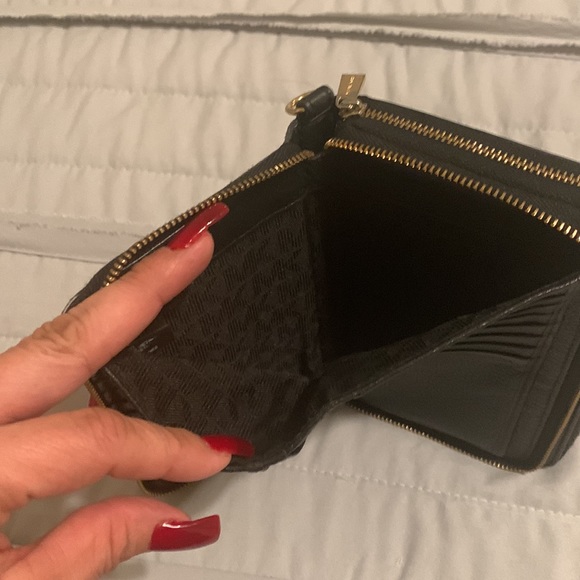 Mk wallet - Picture 9 of 10